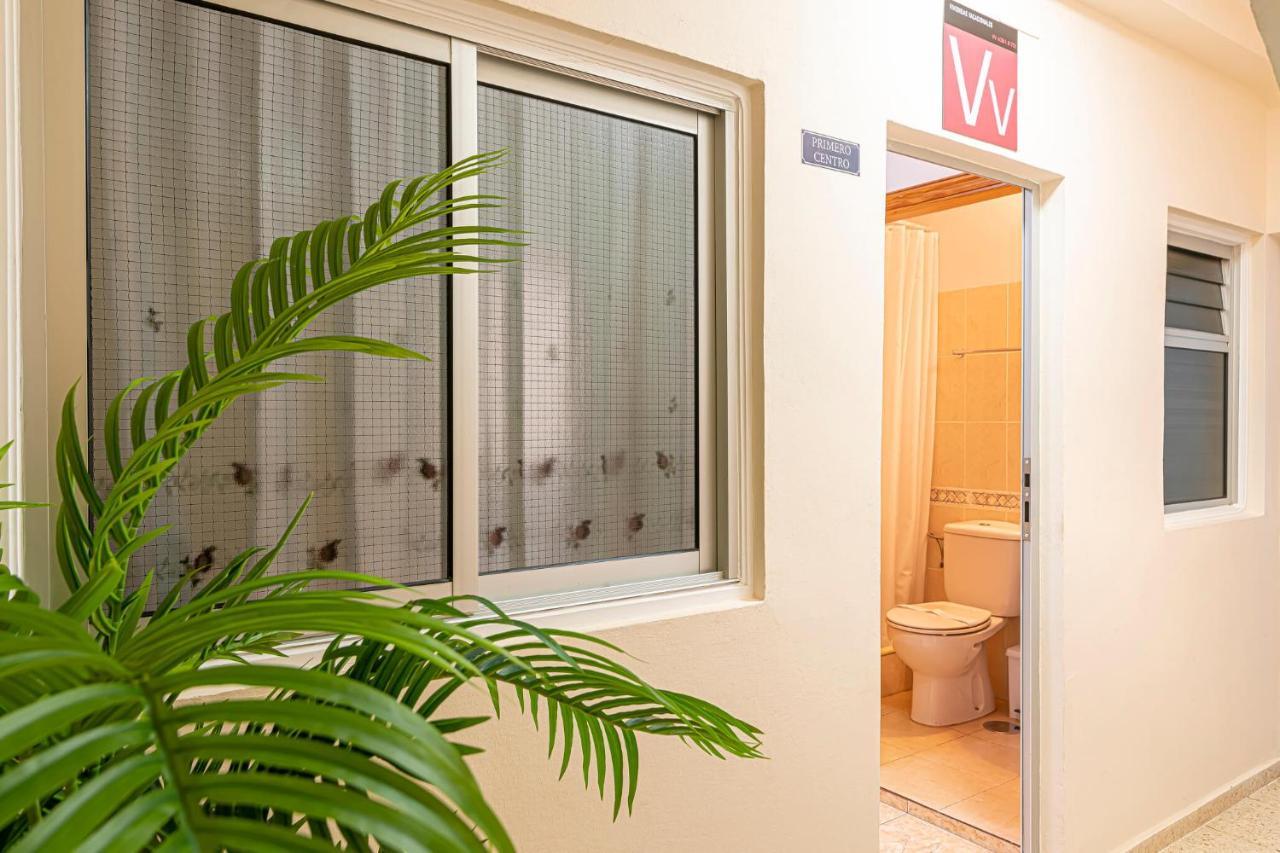 Apartamentos En El Centro De Los Cristianos アロナ エクステリア 写真